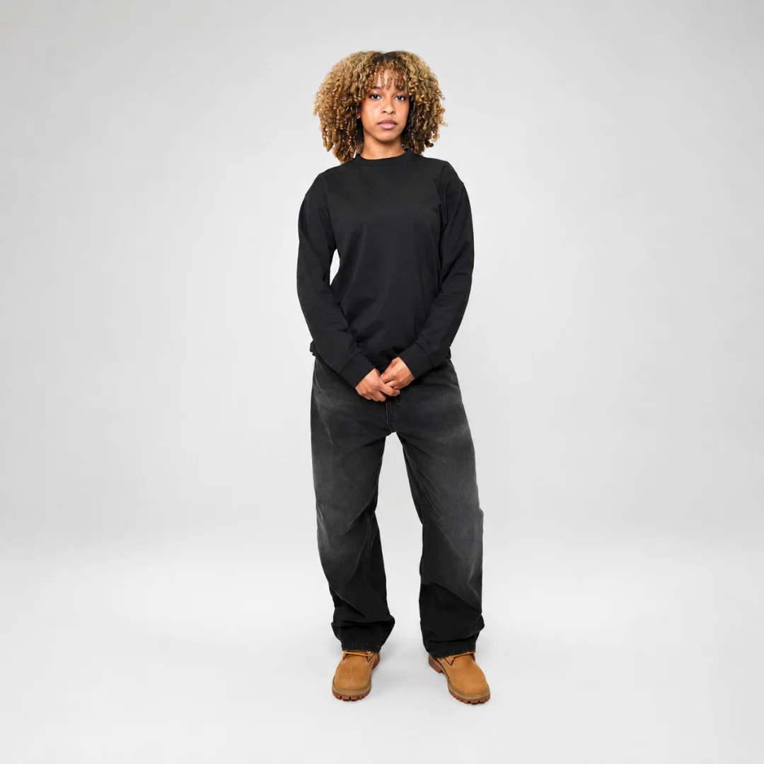 the perfect long sleeve tee - black - Image 4